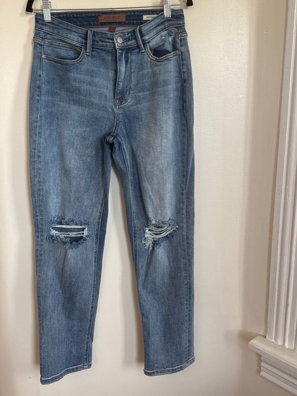 Judy Blue Light Blue Distressed Boyfriend Jeans